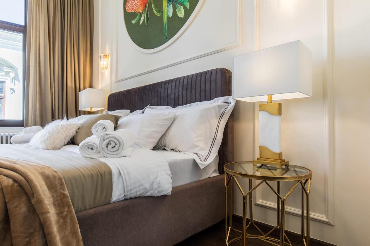 Holt Old Town Luxury With Balcony * Bucharest