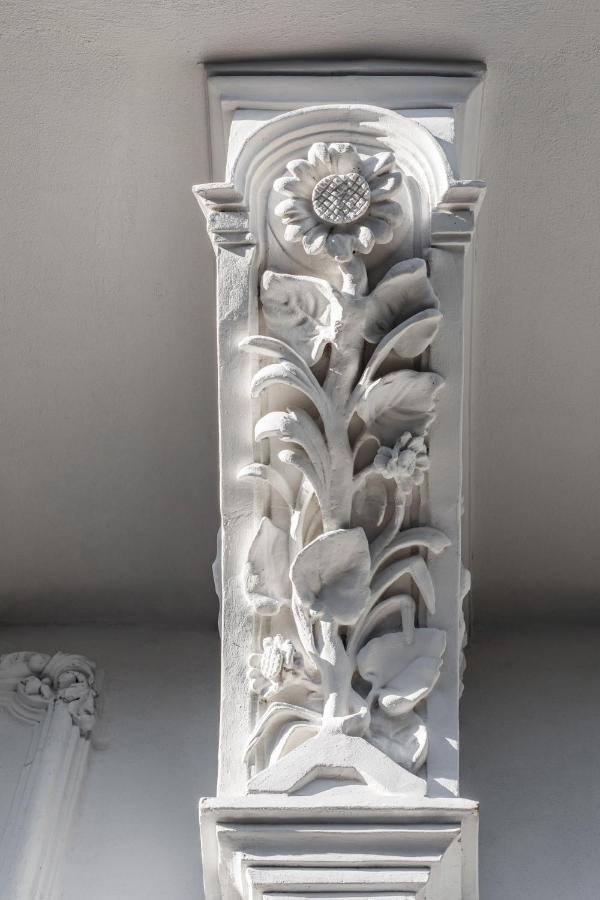 Holt Old Town Luxury With Balcony Bucarest