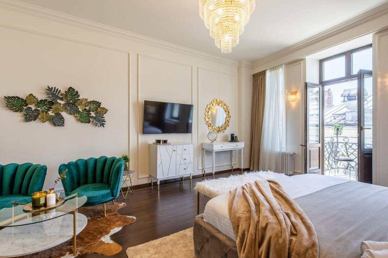 Locanda Holt Old Town Luxury With Balcony Bucarest