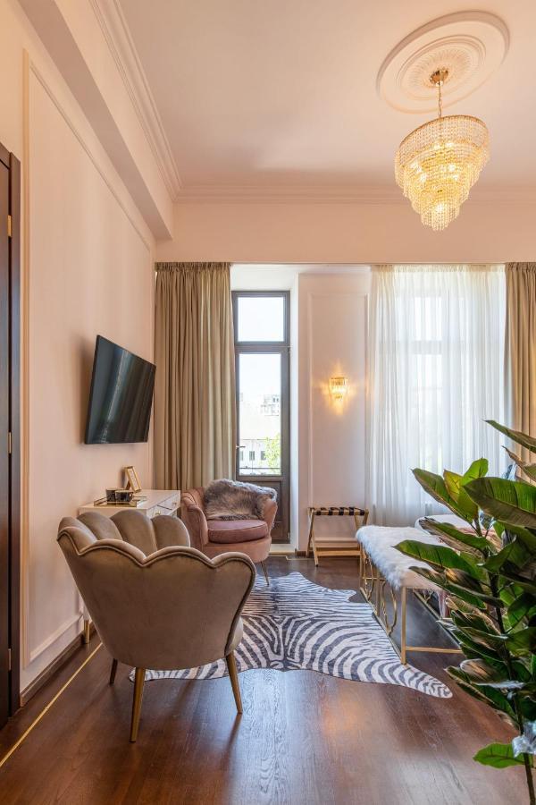 Inn Holt Old Town Luxury With Balcony